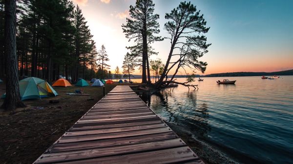 Camping bord de l'eau : des séjours variés pour tous les goûts